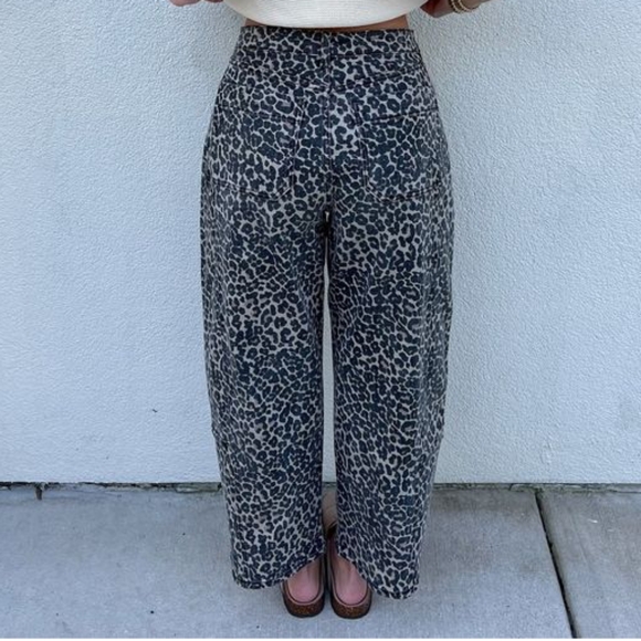 Women’s Happy Trails Printed Mid Rise Barrel Jeans various READ REVIEW - Picture 13 of 15